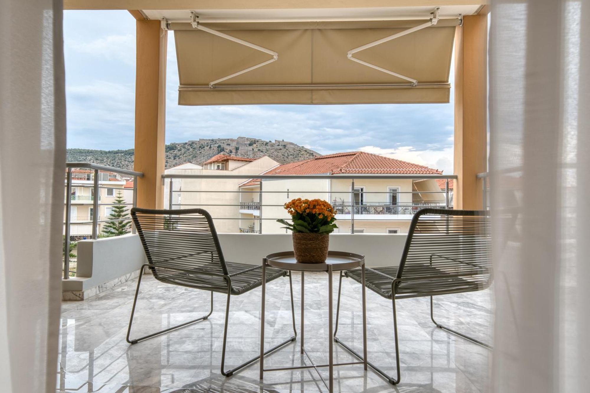 Living In Nafplio Avantgarde Apartment المظهر الخارجي الصورة